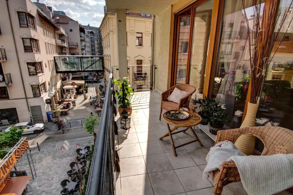 Grand Adventure In Budapest Extérieur photo